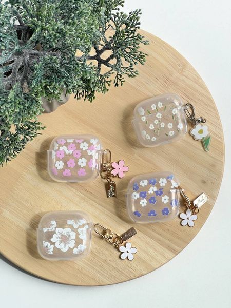 Чехол Chamomile Transparent для AirPods 3 &mdash; силиконовый &mdash; Clear/Big White / Прозрачный/Большие белые A31383 фото