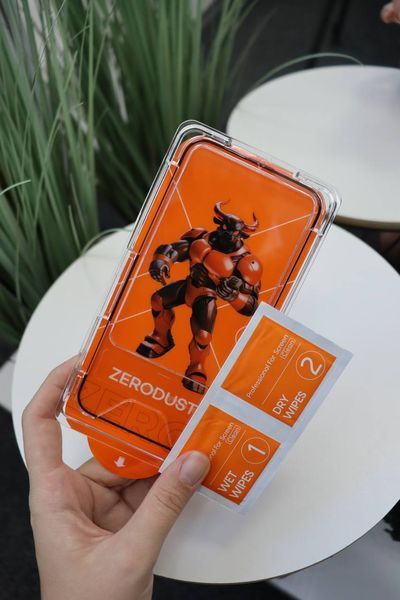 Скло захисне ZERODUST ESD з аплікатором для iPhone 17 Pro Max A25216 фото